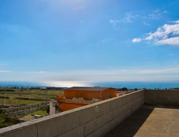 Foto 1 di 37 - Villa in Vendita in Via Cassibile a Ragusa