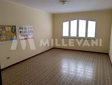 Stanza - Quadrilocale in Vendita in Via Enrico Giunta 7 a Pozzallo