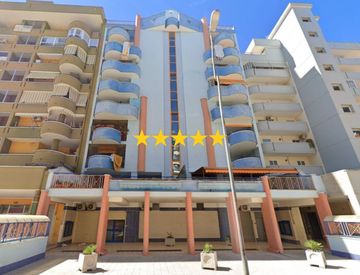Foto 1 di 32 - Quadrilocale in Vendita in Via Paolo Ricci a Barletta