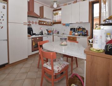 Cucina - Appartamento in Vendita in zona Cella a Reggio Emilia