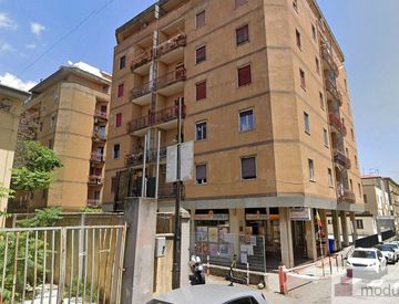 Foto 1 di 7 - Appartamento in Vendita in Via Giuseppe Schipani 112 a Catanzaro