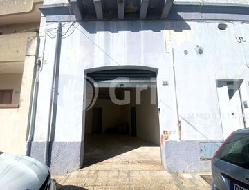 Foto 1 di 10 - Locale commerciale in Affitto in Via Roma 208 a Sannicola