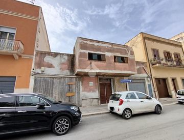 Vista - Casa indipendente in Vendita in Via Vespri 242 a Trapani