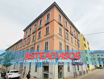 Vista - Trilocale in Vendita in Via Volturno 37 a Monza