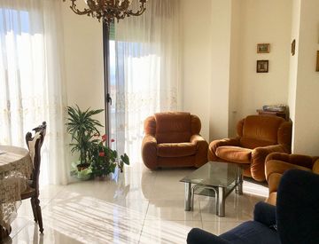 Soggiorno - Trilocale in Affitto in Via Edmondo Buccarelli a Catanzaro