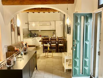 Soggiorno - Trilocale in Vendita in Lungarno del Pignone 17 a Firenze