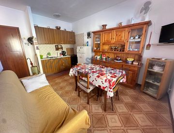 Soggiorno - Bilocale in Vendita in Via Giuseppe Garibaldi 28 a Riva Ligure