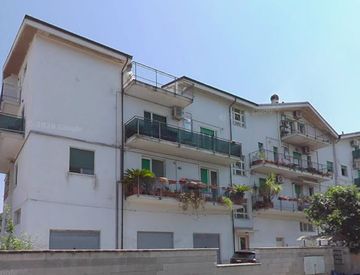Vista - Quadrilocale in Vendita in Via Tirino 233 a Pescara