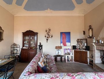 Soggiorno - Appartamento in Vendita in Via Sant'Angelo a Sarteano