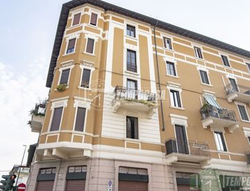 Foto 1 di 23 - Bilocale in Vendita in Via Felice Cavallotti 184 a Sesto San Giovanni