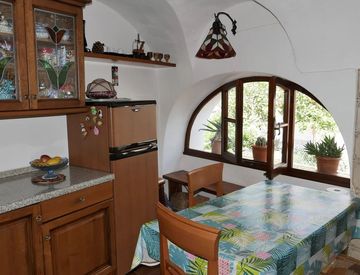 Soggiorno - Trilocale in Vendita in Via indipendenza a San Biagio della Cima