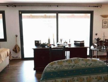 Sala - Villa in Vendita in Strada Cason della Guardia 21 a Imperia