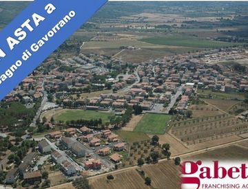 Bagno - Quadrilocale in Vendita in Via Piero Gobetti 4 a Gavorrano