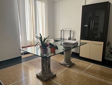 Foto 1 di 9 - Ufficio in Affitto in Piazza Giulio II a Savona