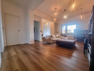 Soggiorno - Appartamento in Vendita in Via Panciatichi 38 a Firenze