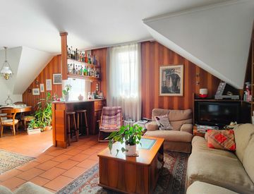 Soggiorno - Attico, mansarda in Vendita in Via O. Huber a Merano