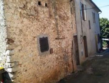 Facciata - Casa indipendente in Vendita in Via ripa 8 a Massa Martana