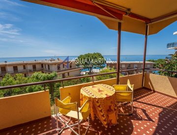 Terrazza - Bilocale in Vendita in Via San Stevi Inferiore a Santo Stefano al Mare