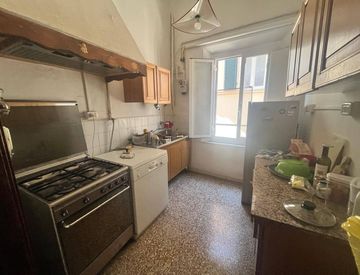 Cucina - Quadrilocale in Affitto in Via Santa Maria a Pisa