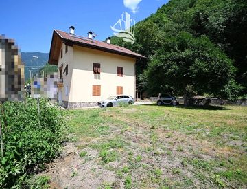 Foto 1 di 38 - Casa indipendente in Vendita in Via Sottomonte a Laives