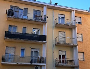 Foto 1 di 26 - Trilocale in Vendita in Via Tagliamento 17 a Santhià