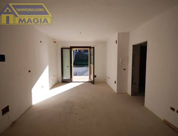 Stanza - Trilocale in Vendita in Contrada San Martino 15 a Colonnella