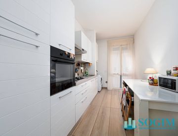 Cucina - Trilocale in Vendita in Via Paolo Nulli a Como