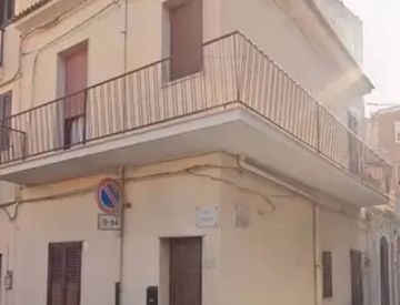 Foto 1 di 1 - Trilocale in Vendita in Via Giacomo Matteotti a Santa Croce Camerina