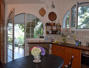 Cucina - Villa in Vendita in Via Martiri della Libertà a Bajardo