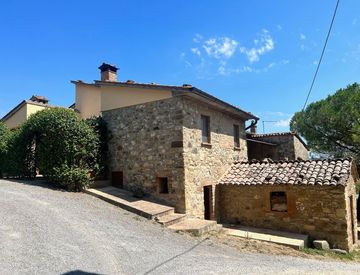 Foto 1 di 41 - Rustico, casale in Vendita in piazze a Cetona