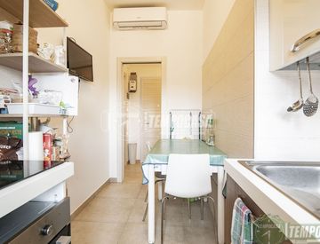 Cucina - Bilocale in Vendita in Via Giuseppe Rovani 84 a Sesto San Giovanni