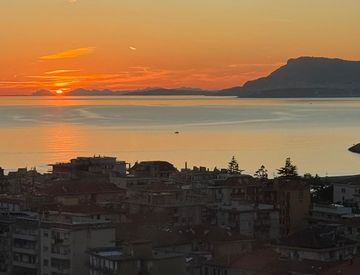 Vista - Quadrilocale in Vendita in Via Maule a Ventimiglia