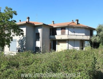 Foto 1 di 20 - Villa in Vendita in zona Centro a Allerona