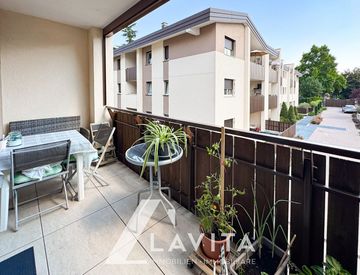 Terrazza - Bilocale in Vendita in Via San Martino a Appiano sulla strada del vino