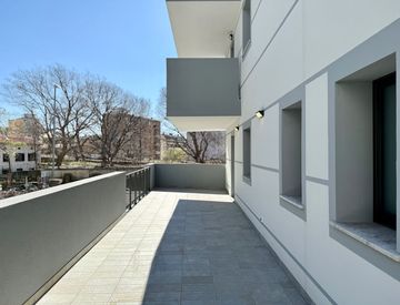 Terrazza - Trilocale in Vendita in Via Angelo Emo a Trieste