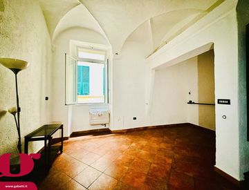 Stanza - Monolocale in Vendita in Via Domenico Acquarone a Imperia