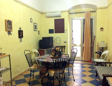Soggiorno - Monolocale in Vendita in Via Matteotti a Ispica