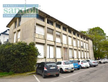 Foto 1 di 7 - Casa indipendente in Vendita in Corso Magenta a Vercelli