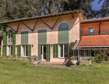 Foto 1 di 31 - Villa in Affitto in Via dei pini 260 a Vecchiano