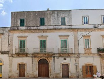 Vista - Casa indipendente in Vendita in Via Giuseppe Garibaldi a Alberobello