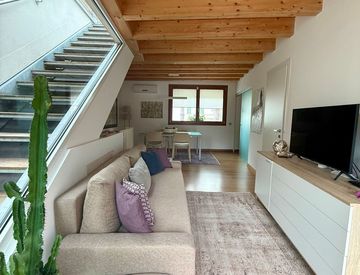 Soggiorno - Trilocale in Vendita in Strada Zaffi da Barca a Venezia