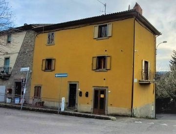 Foto 1 di 15 - Appartamento in Vendita in Località le Case a Arcidosso