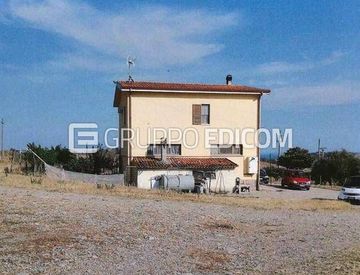 Foto 1 di 2 - Appartamento in Vendita in Scesa Calvario a Soveria Simeri