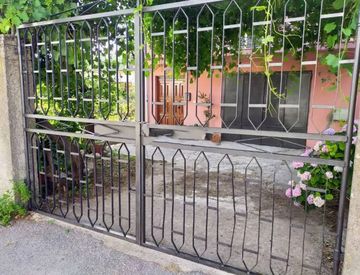Giardino - Villa in Vendita in Largo Pignara a Cardinale