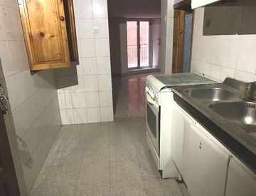 Cucina - Monolocale in Vendita in Via Giuseppe Garibaldi a Ventimiglia
