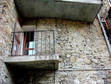 Foto 1 di 12 - Quadrilocale in Vendita in SP63 26 a Apricale
