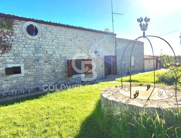 Foto 1 di 22 - Rustico, casale in Vendita in Strada Provinciale 75 a Scicli