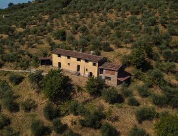 Foto 1 di 30 - Rustico, casale in Vendita in Via San Pietro alle Fornaci a Pescia