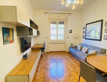 Soggiorno - Trilocale in Affitto in Via Eugenio Carpi 3 a Milano