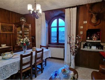 Soggiorno - Casa bifamiliare, trifamiliare in Vendita in Frazione Cecanibbi a Todi